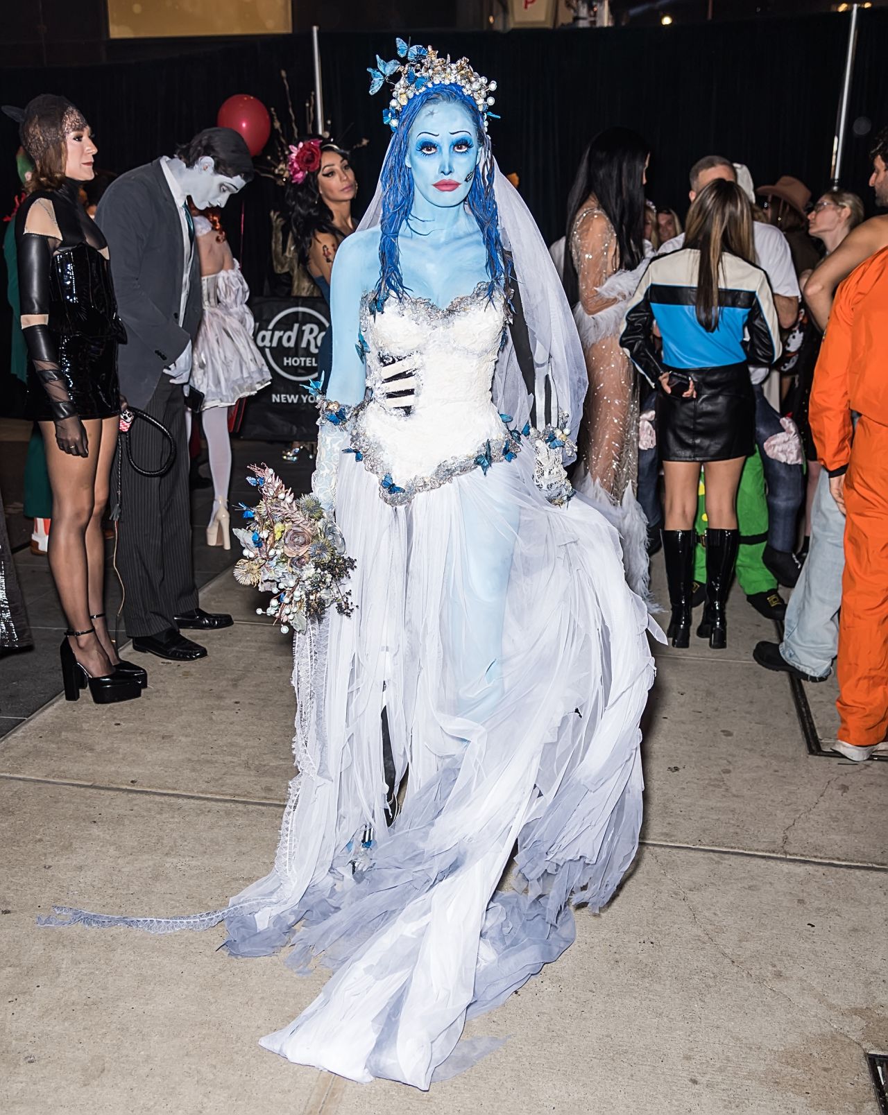 Haley Kalil Shines at Heidi Klum’s Halloween Extravaganza [10312024