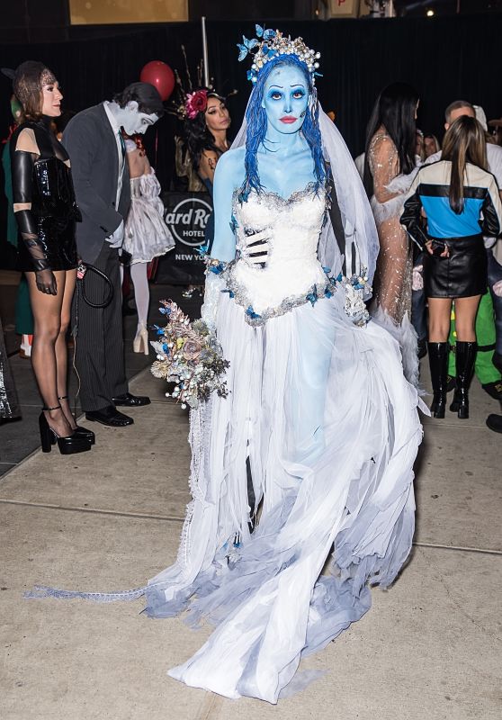 Haley Kalil Shines at Heidi Klum’s Halloween Extravaganza [10-31-2024]