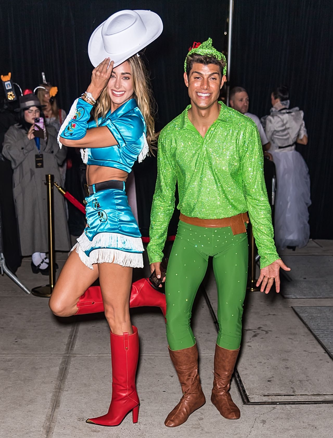 Jessica Serfaty Adds Sparkle to Heidi Klum’s Halloween Party [1031