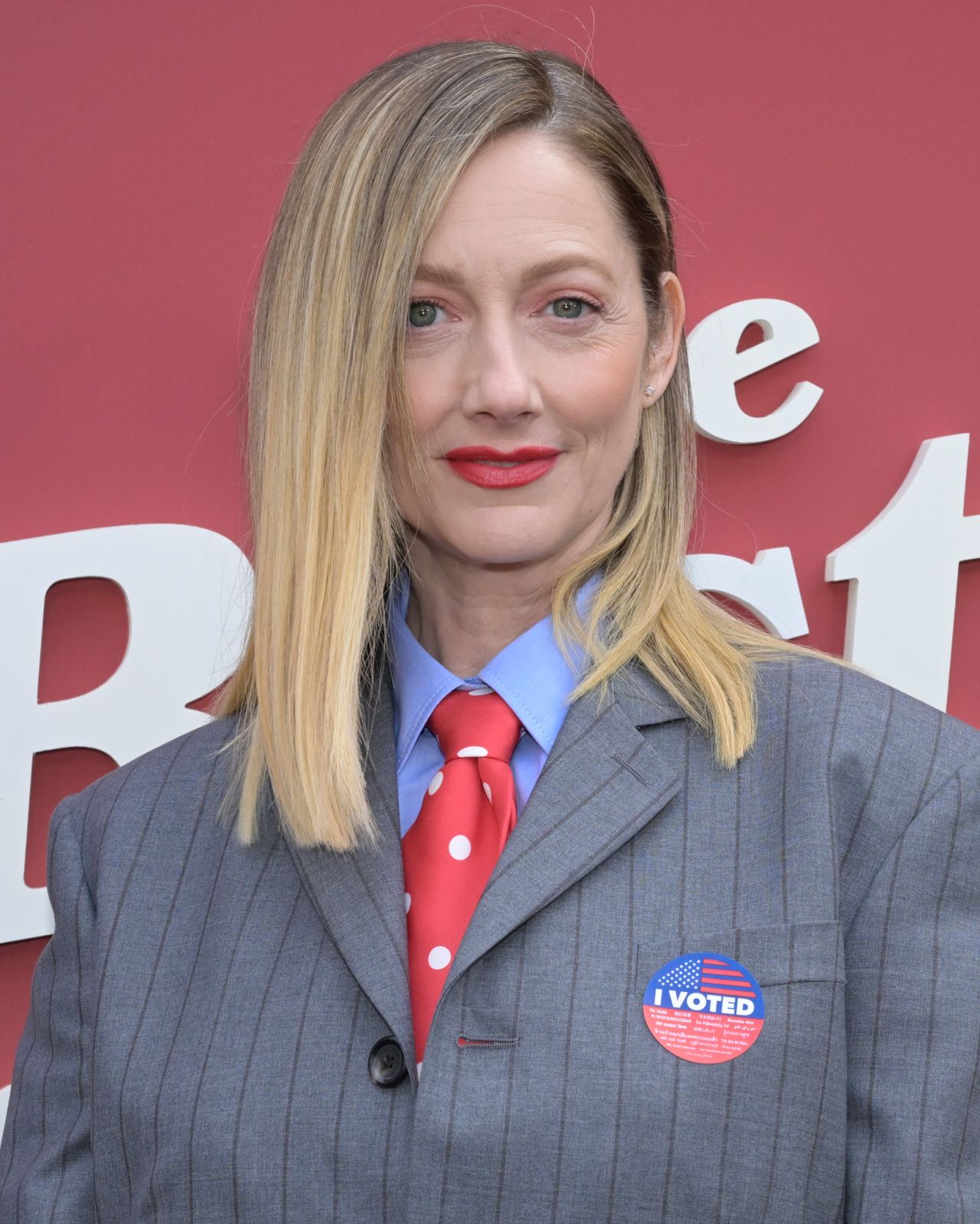 Judy Greer Shines at "The Best Christmas Pageant Ever" Los Angeles