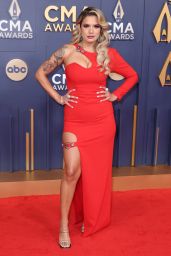 Katie Dempsey Shines at the 58th Annual CMA Awards in Nashville [11-20-2024]