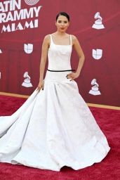 Majo Aguilar Lights Up Latin Grammy Awards Arrivals with Electric Style [11-14-2024]