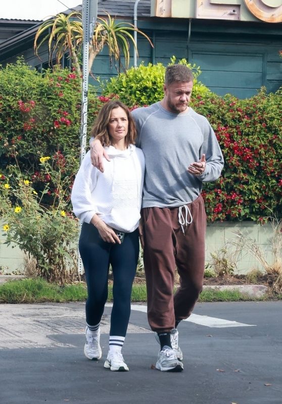 Minka Kelly & Dan Reynolds Kick-start the Day with Coffee in LA [11-01-2024]