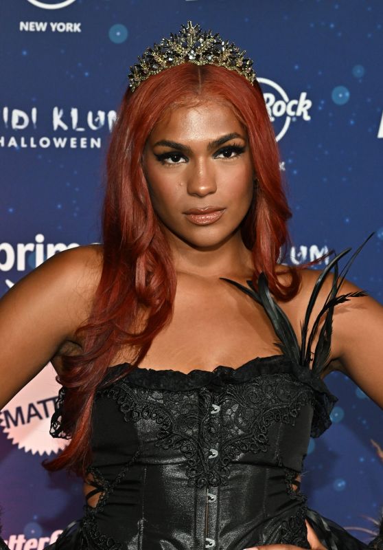 Monet McMichael Adds Glamour to Heidi Klum’s Halloween Party [10-31-2024]