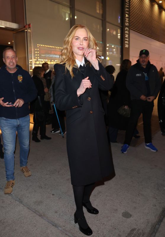 Nicole Kidman Greets Fans Outside Robin Williams Center [11-10-2024]