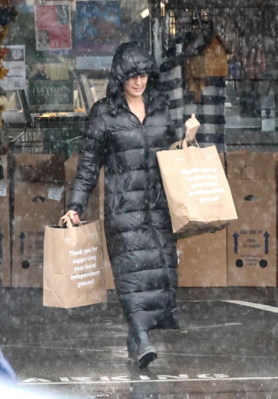 Nikki Garcia Embraces the Rainy Weather on a Shopping Spree in Napa Valley [11-22-2024]