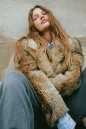 Olga Obumova Glows in Stunning November 2024 Photoshoot