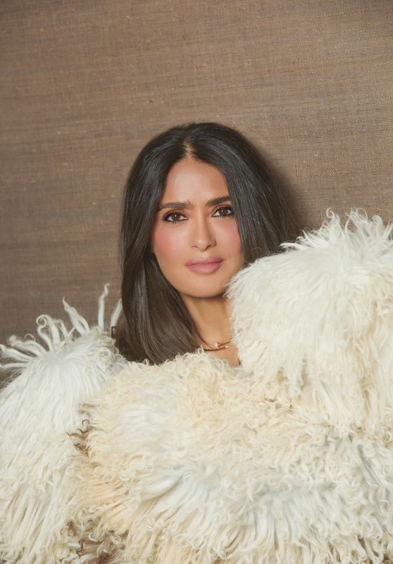 Salma Hayek Shines in Stunning November 2024 Elle Mexico Photoshoot