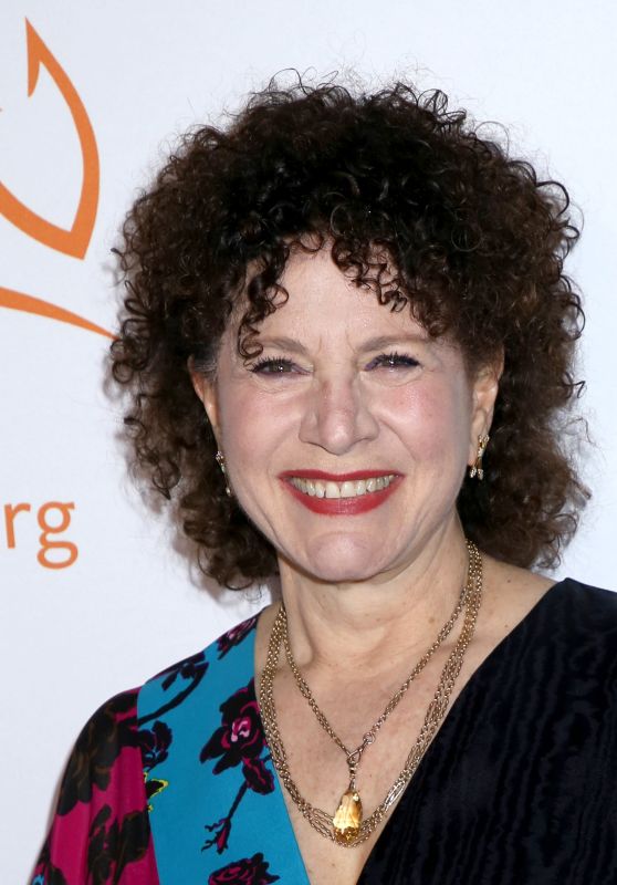 Susie Essman at A Funny Thing Happened On The Way To Cure Parkinson