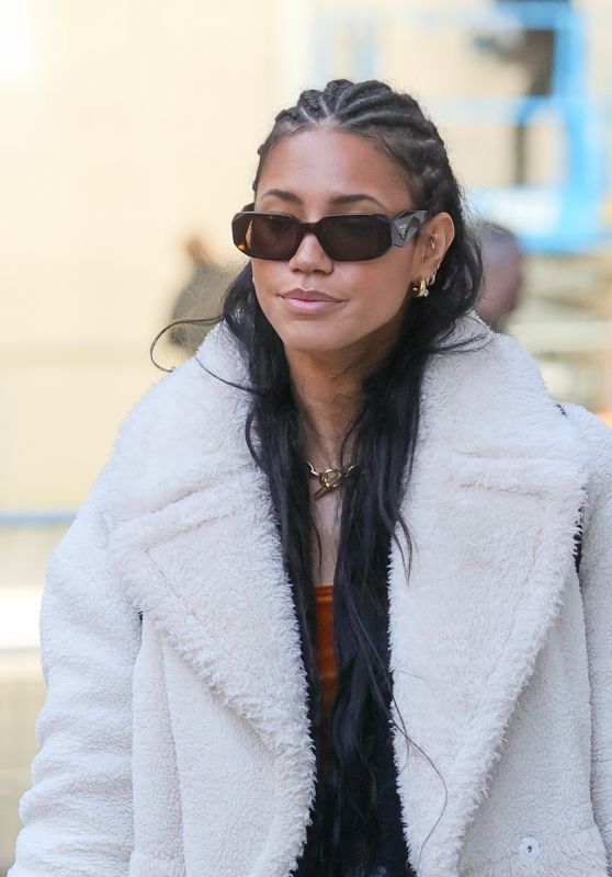 Vick Hope Steps Out Stylishly in Long Fleece Coat [11-12-2024]