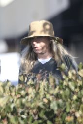 Barbra Streisand Spotted Running Errands 12-15-2024