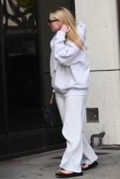 Dakota Fanning Pampered at Crane Salon for Christmas - 12.23.2024