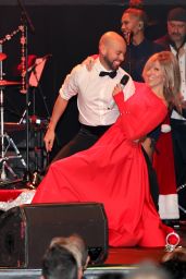 Debbie Gibson Enchants at Winterlicious Concert in Manhattan 12.21.2024