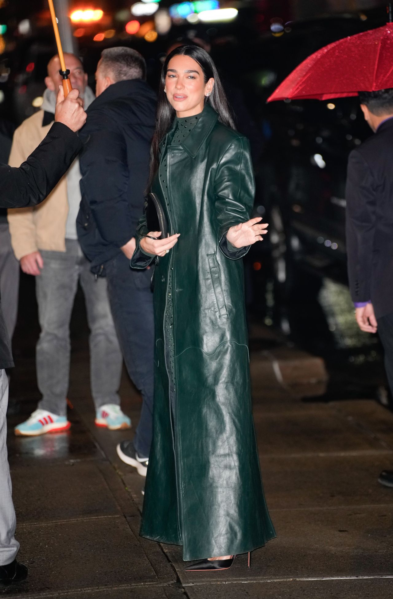 dua-lipa-spotted-stepping-out-in-nyc-12.11.2024-4.jpg (1280×1952)