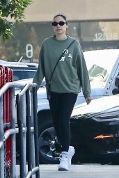Gal Gadot at Trader Joe