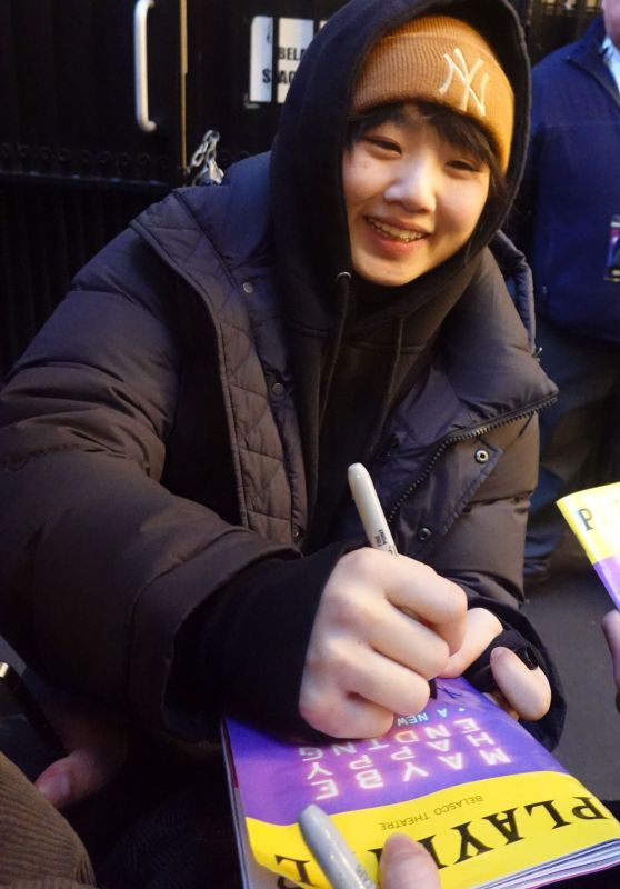 Helen J Shen’s Fan Meet in Times Square – 12.28.2024