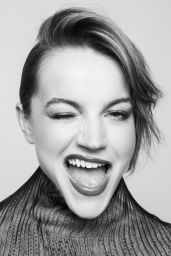 Izzy Meikle-Small Shines in Flaunt Magazine: A Rising Star