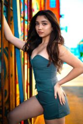 Julia Garcia - Photoshoot October 2024