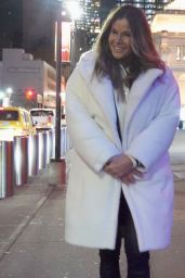 Kelly Bensimon Spotted Strolling Through Midtown Manhattan, New York - 12.24.2024