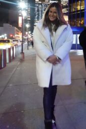 Kelly Bensimon Spotted Strolling Through Midtown Manhattan New York - 12 24 2024