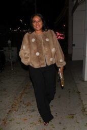 Lela Rochon Celebrates Christmas Eve Dinner with Family 12 24 2024