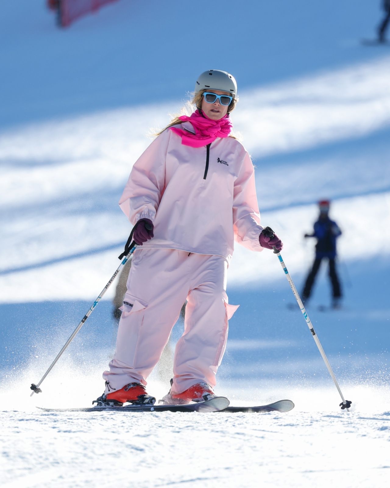 leni-and-heidi-klum-hit-the-slopes-in-aspen-12.20.2024-11.jpg (1280×1600)