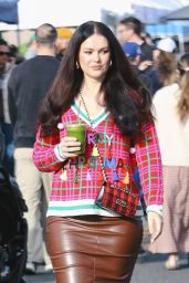Natasha Blasick & Martin Blasick Enjoy Sunday at Studio City Farmers Market - 12.08.2024