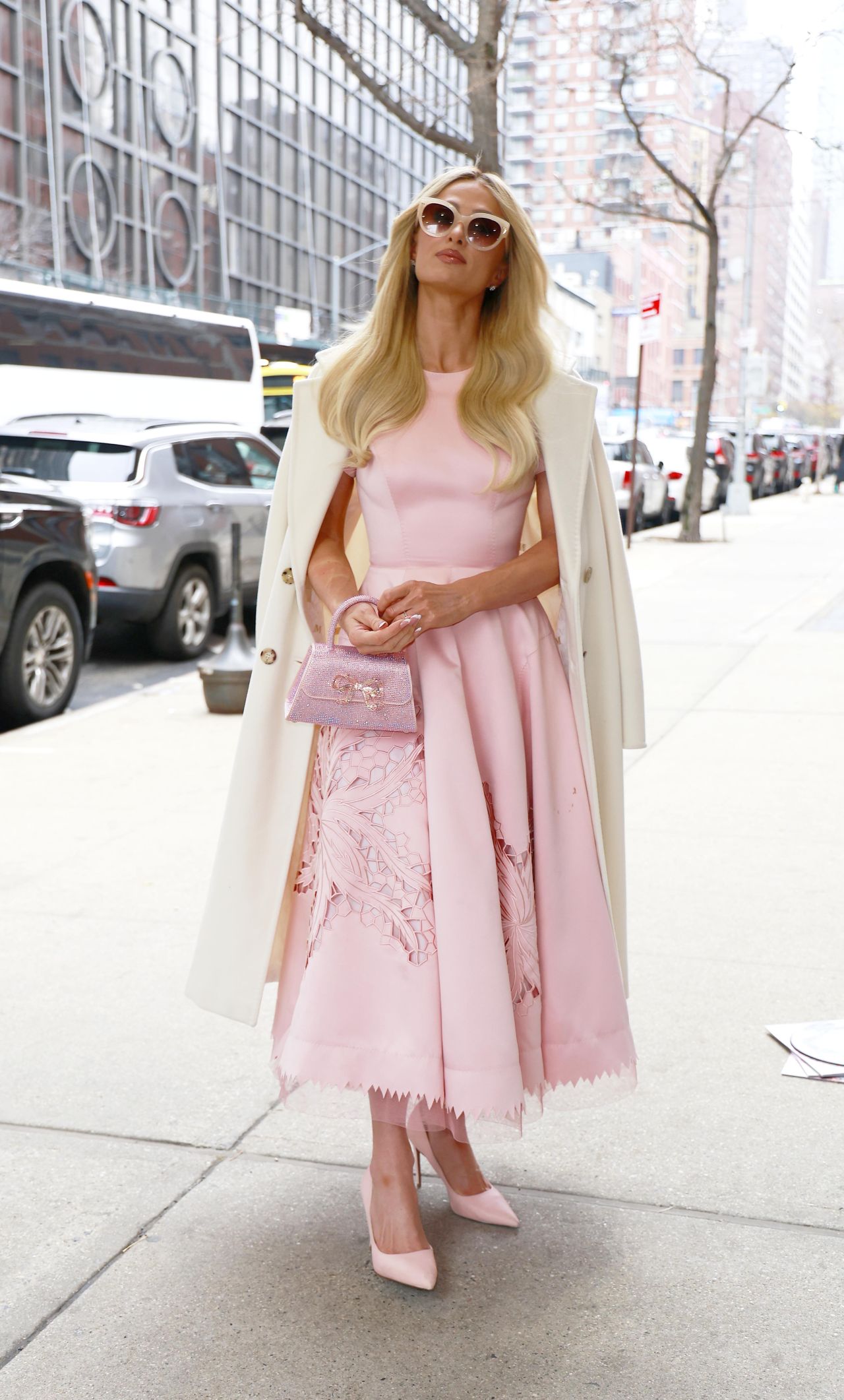 paris-hilton-steps-out-in-nyc-12.10.2024-1.jpg (1280×2122)