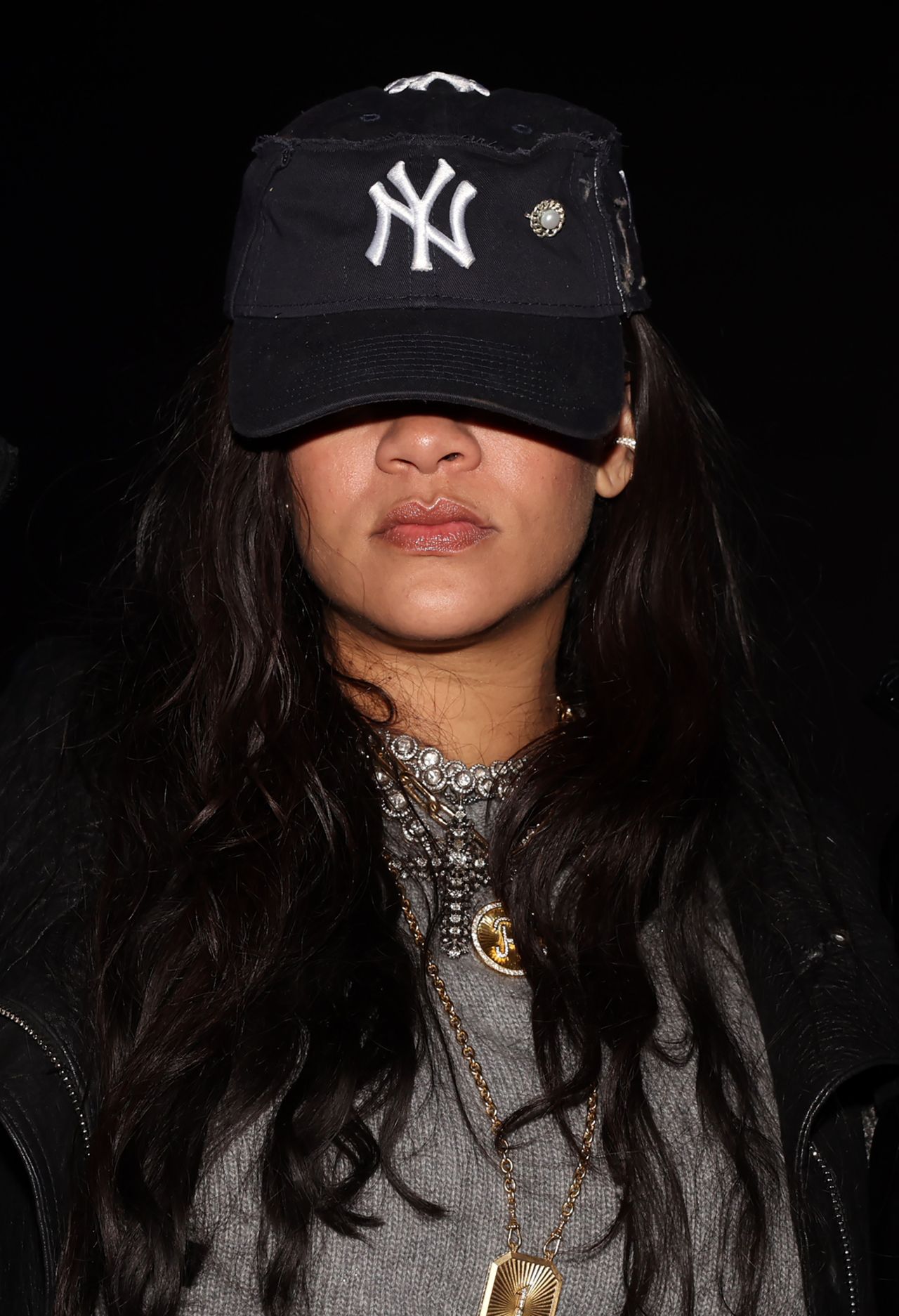 rihanna-spotted-at-prive-in-new-york-12.26.2024-2.jpg (1280×1873)