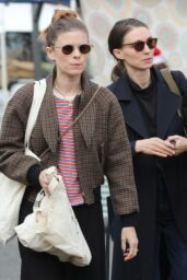 Rooney Kate Mara Shop at Studio City Farmers Market - 12 22 2024