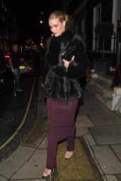 Rosie Huntington-Whiteley Spotted Leaving Maison Estelle in London – 12.17.2024