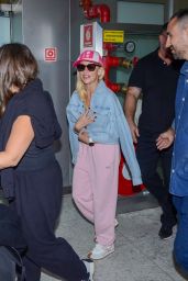 Sarah Michelle Gellar Arrives in Sao Paulo - 12.06.2024