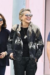 Sharon Stone Enjoys Casual Walk in Beverly Hills - 12.11.2024