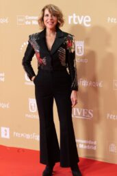 Sole Gimenez Shines at 30th Jose Maria Forque Awards