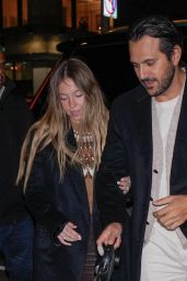 Sydney Sweeney and Jonathan Davino Spotted on Dog Walk in NYC - 12.15/2024