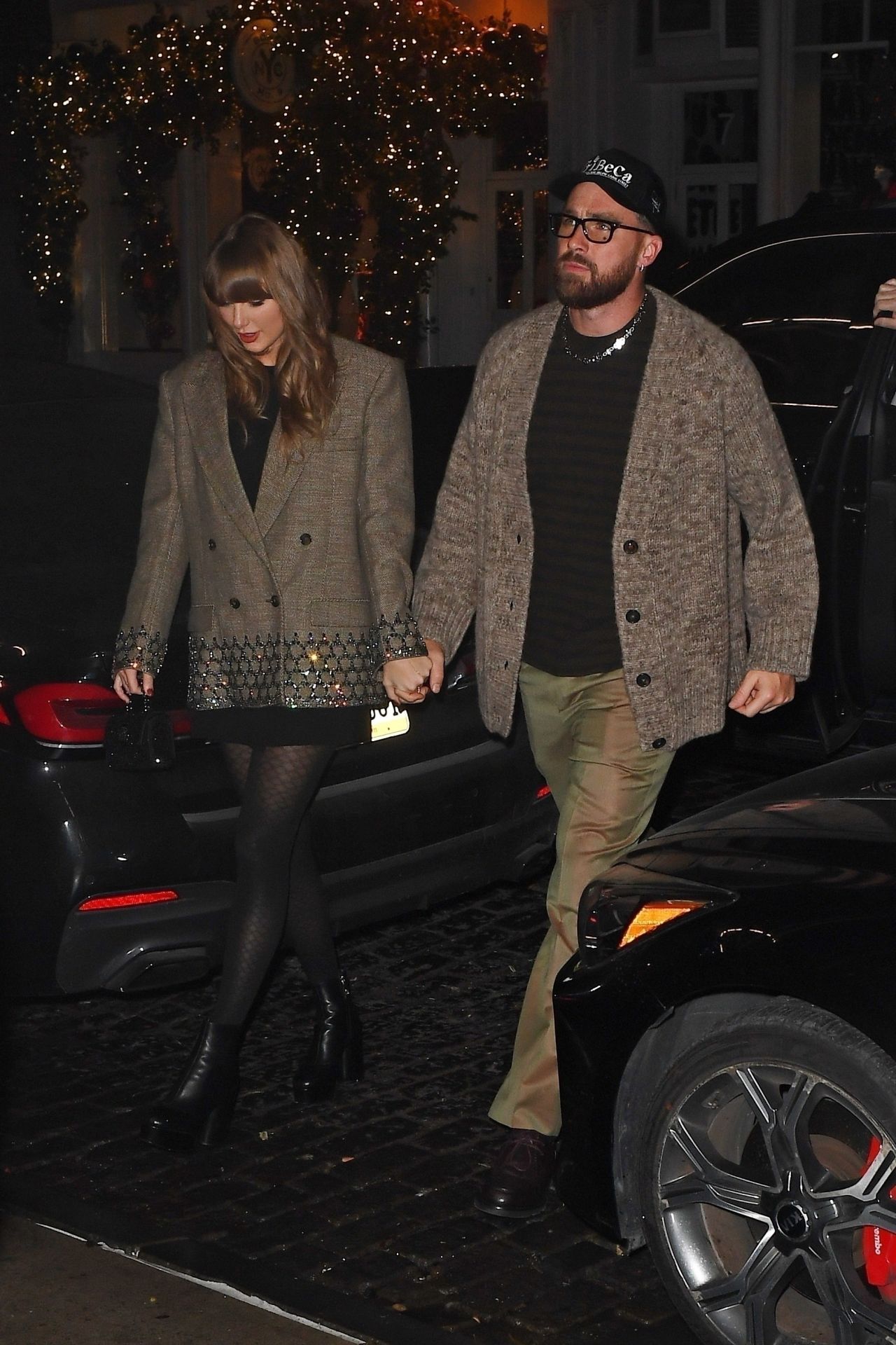 taylor-swift-s-glittering-nyc-date-night-with-travis-kelce-10-27-2024-2.jpg (1280×1920)