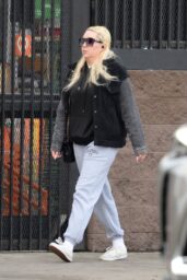 Amanda Bynes Runs Errands at Target in LA 01 27 2025