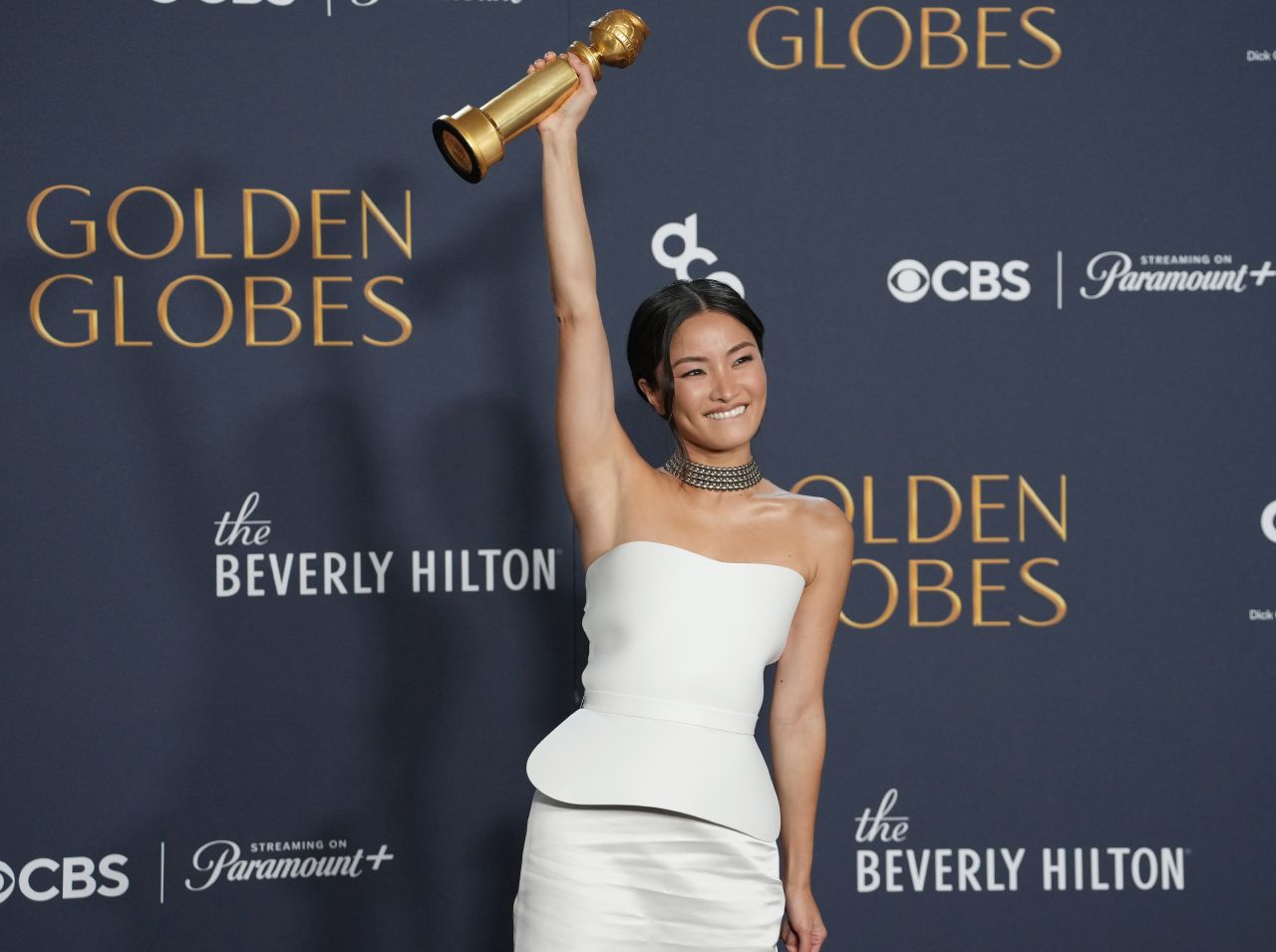 Anna Sawai Wins Best Actress at Golden Globes 2025 • CelebMafia