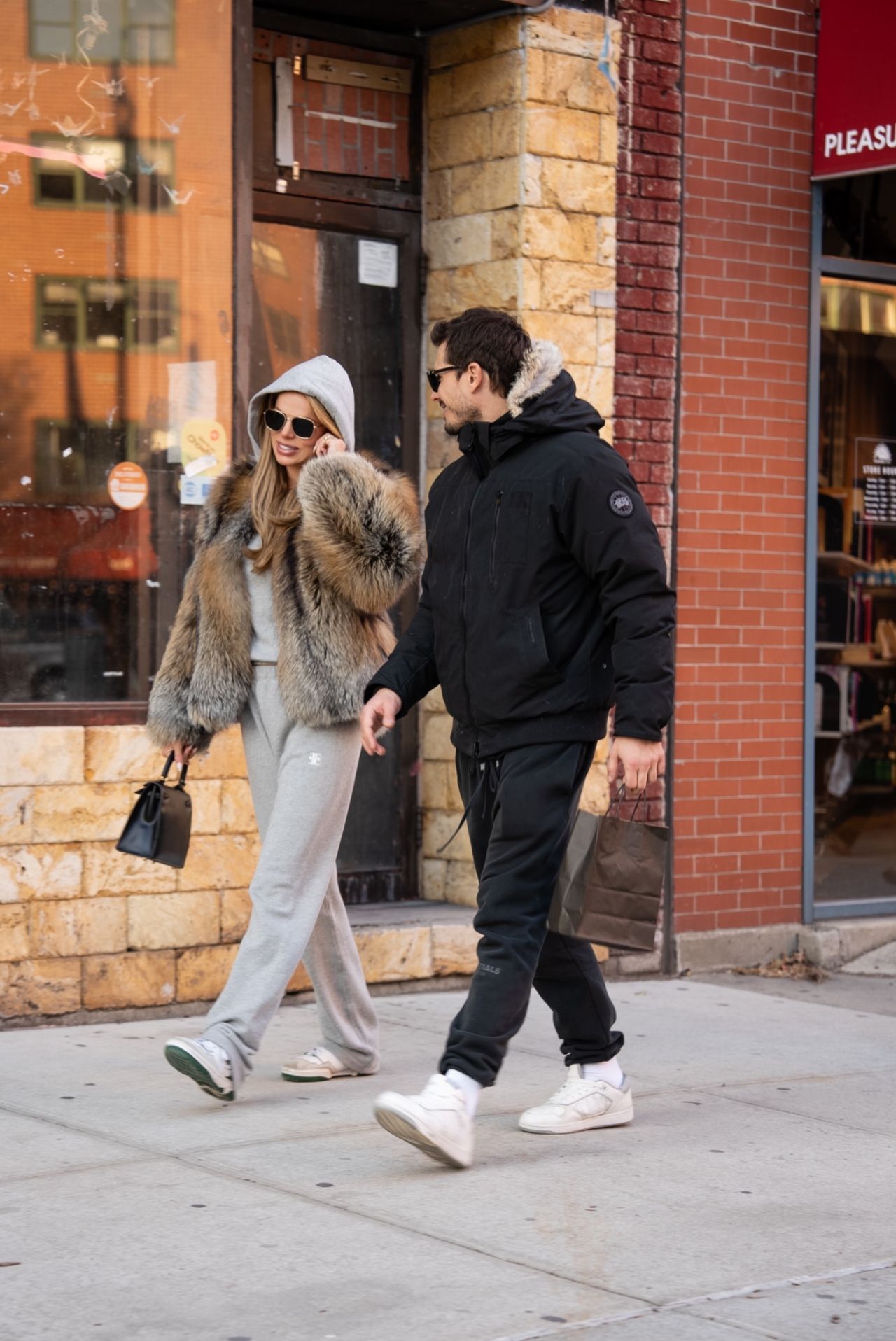 brooks-nader-and-gleb-savchenko-visit-adult-shop-in-west-village-01.13.2025-6.jpg (1280×1916)