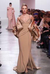 Candice Swanepoel Walks Elie Saab Haute Couture S/S 