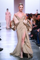 Candice Swanepoel Walks Elie Saab Haute Couture S/S 