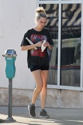 Cara Delevingne Spotted Out in Los Angeles 01.27.2025