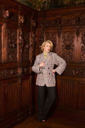 Carrie Coon Stars in TOWN&COUNTRY
