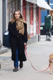 Chloe Fineman Spotted Walking Dog Peach in NYC 01 28 2025