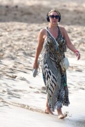 Claire Sweeney Walks Alone on Western Barbados Beach - 01 04 2025