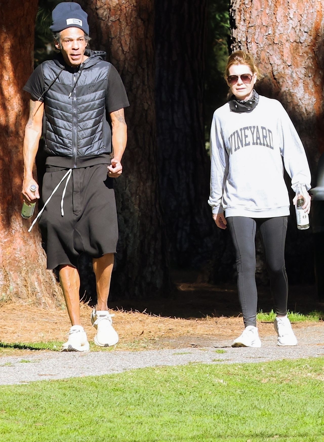 Ellen Pompeo & Chris Ivery Hike in Los Feliz - 01.05.2025 • CelebMafia