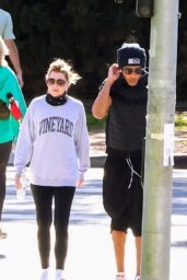 Ellen Pompeo Chris Ivery Hike in Los Feliz - 01 05 2025