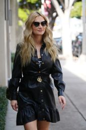 Emma Hernan and Pup Jet Join Ella Rose for Lunch at The Ivy 01.22.2025