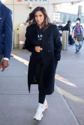 Eva Longoria Spotted Out and About in New York City 01 14 2025