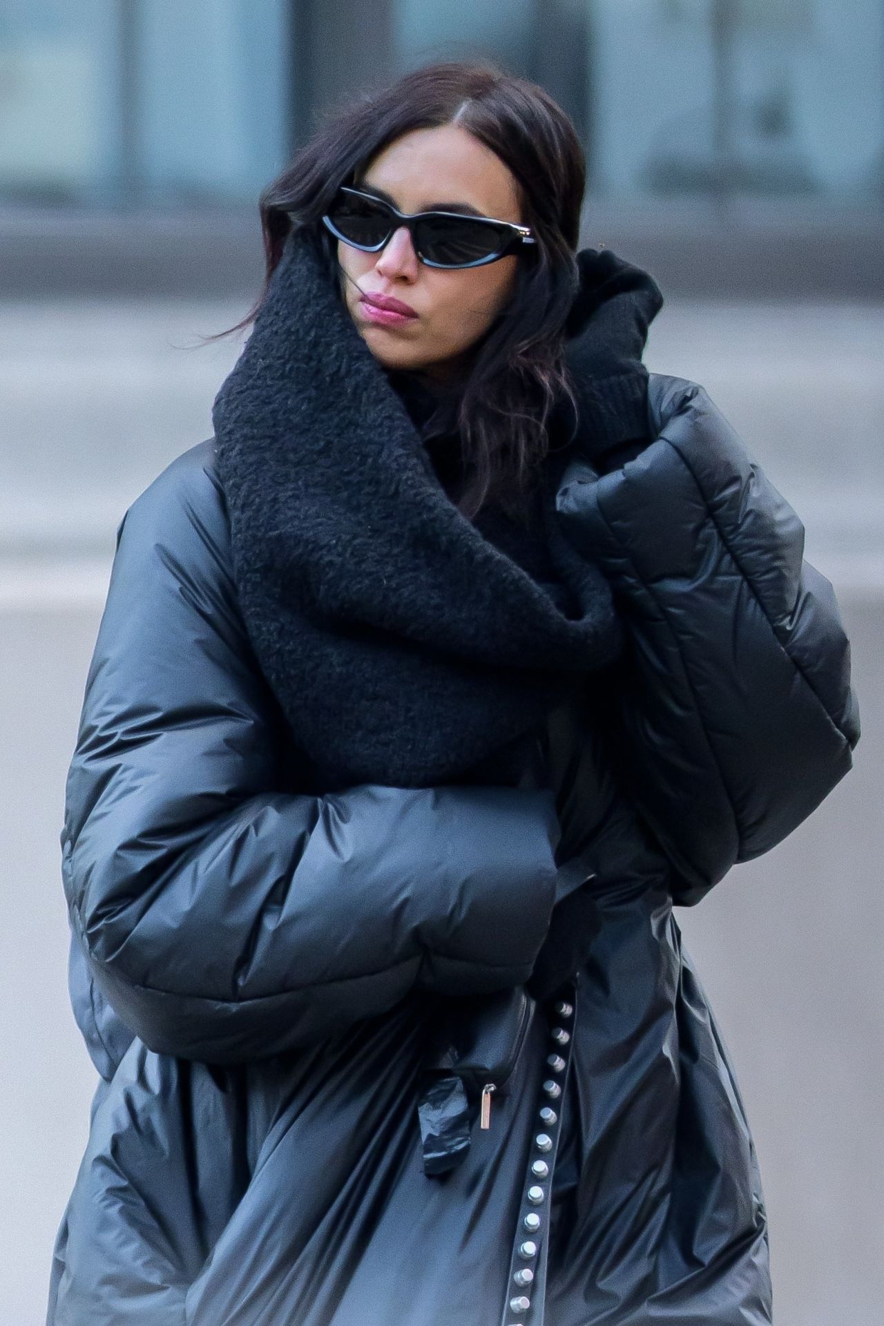 irina-shayk-s-stylish-nyc-stroll-01.15.2025-1.jpg (1280×1920)